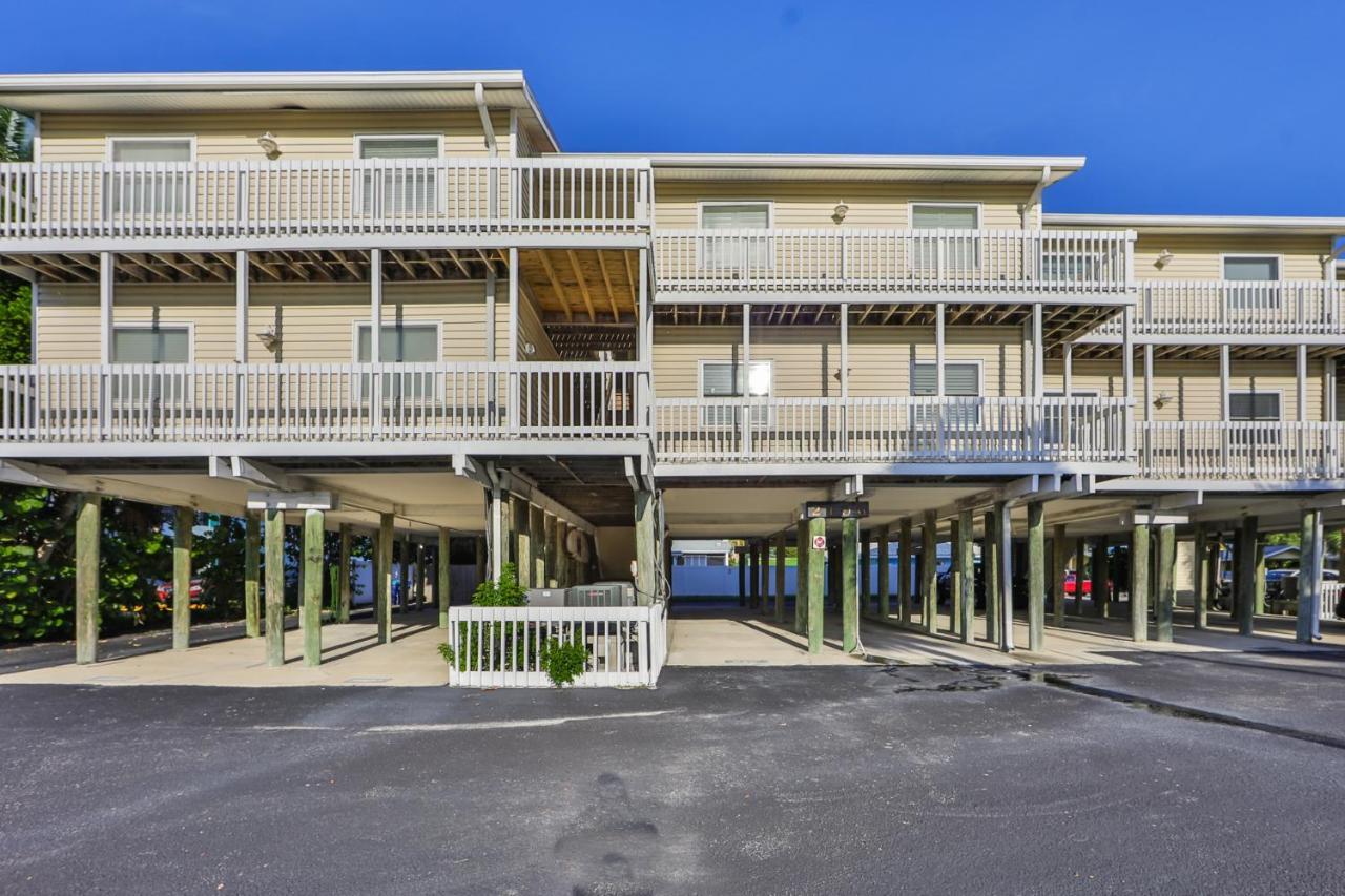 100 Steps To Beautiful Indian Rocks Beach, Oceanside, 2 Bedroom Updated Condo Clearwater Beach Bagian luar foto